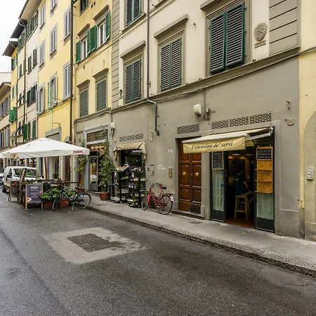 Servi 39 - Innocenti * Firenze